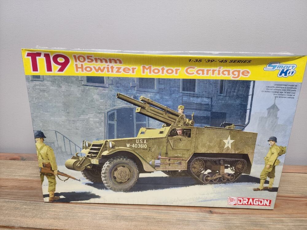 DRAGON 1/35 6496 T19 105mm Howitzer Motor Carriage Model Kit